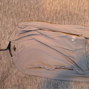 Grey men’s Eddie Bauer crewneck